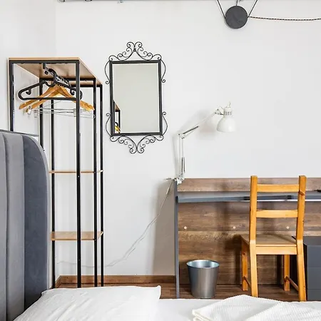 Leaning Tower Cozy 3 Bedroom Pisa