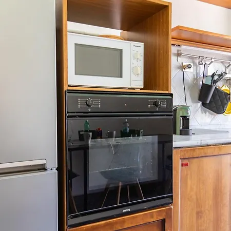 Apartment Leaning Tower Cozy 3 Bedroom