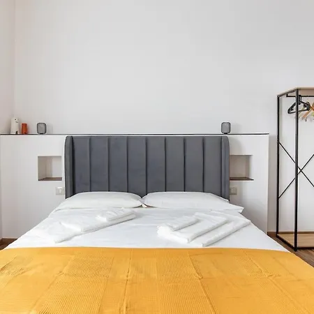 Leaning Tower Cozy 3 Bedroom Apartment Pisa