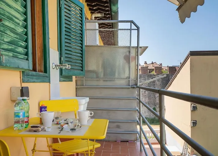 Leaning Tower Cozy 3 Bedroom * Pisa