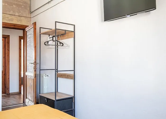 Leaning Tower Cozy 3 Bedroom Pisa